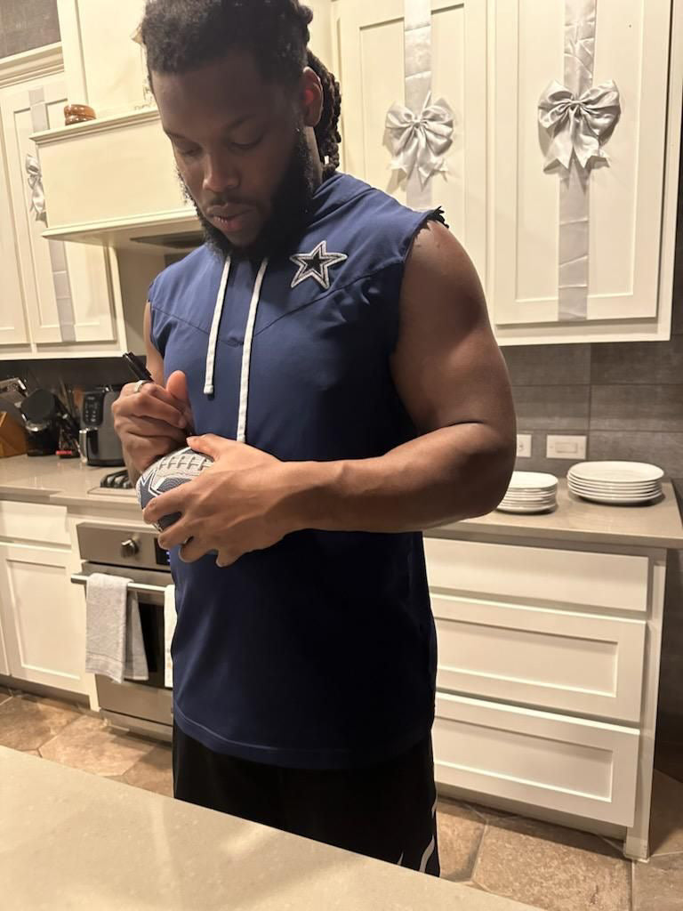 Malik Jefferson Signed Dallas Cowboys Football